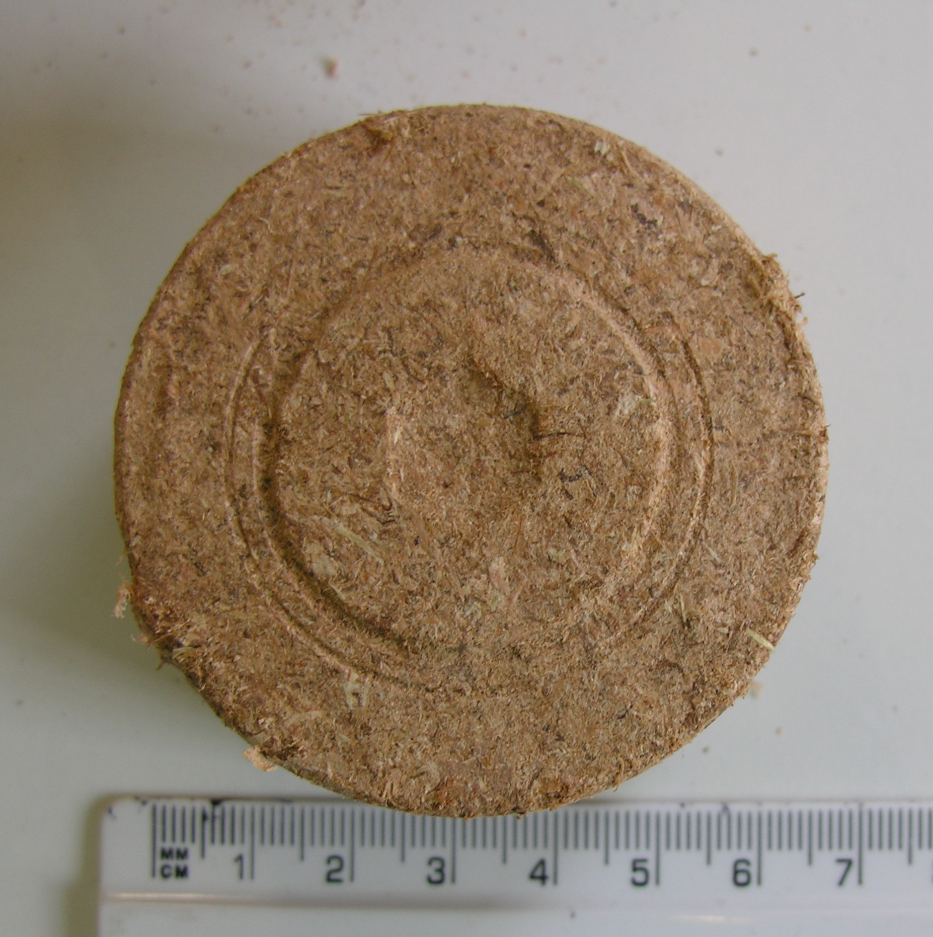 CEDAR BRIQUETTES
